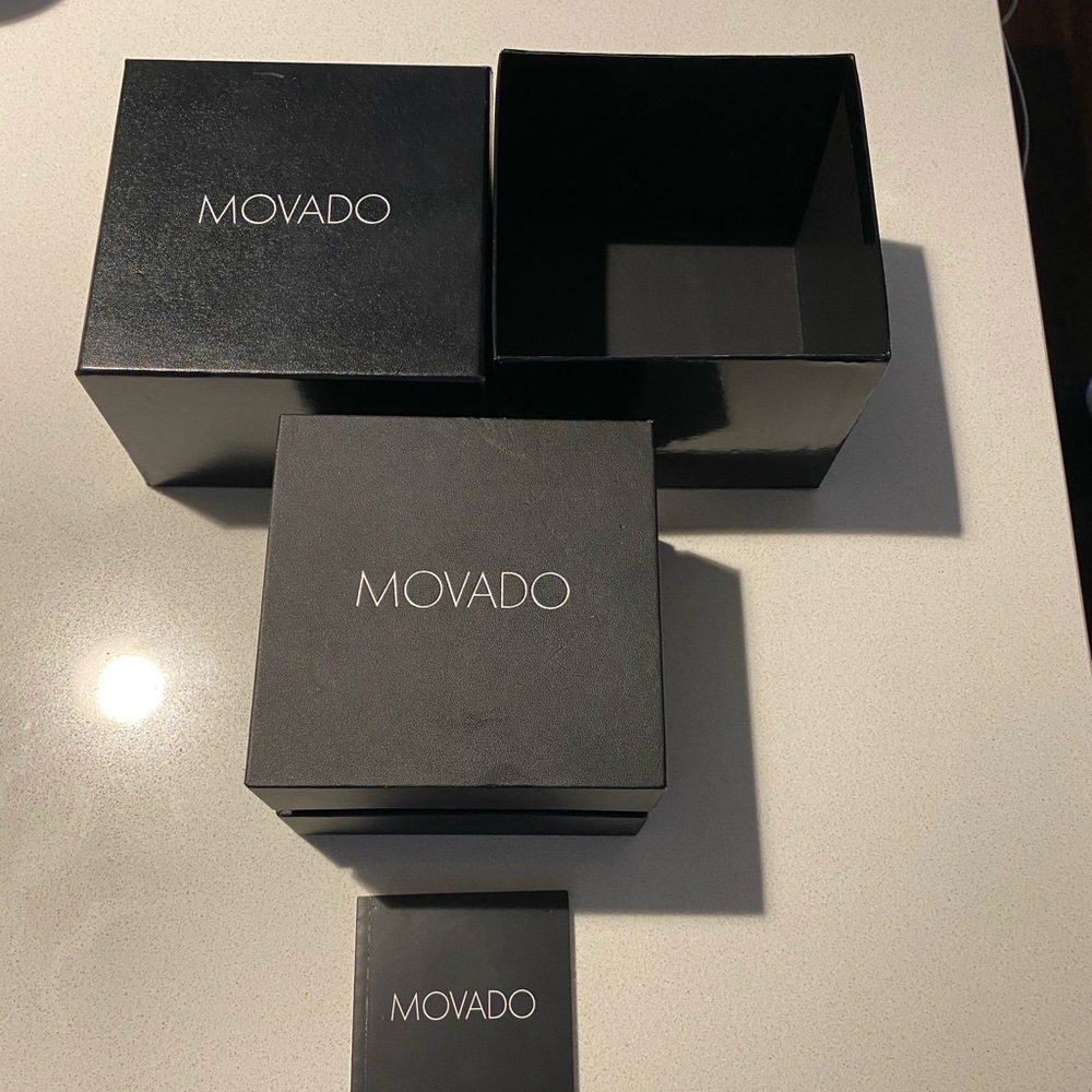 SOLD (other website) Men’s Movado SE Extreme Watch - Picture 6 of 6